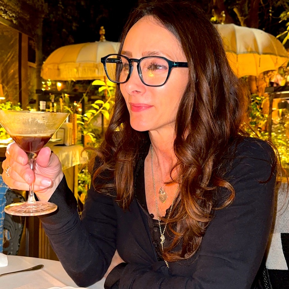 Hi!  I’m Suzanne! Welcome to My Closet!